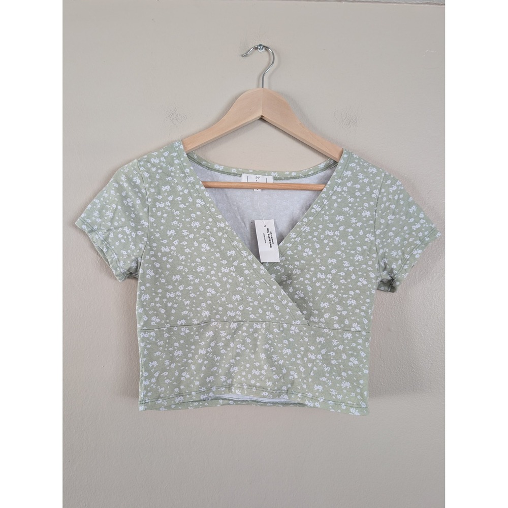 Sage Green Floral Crop‎ Top V-Neck Ditsy Cottage Coquette Juniors L Ivy + Main